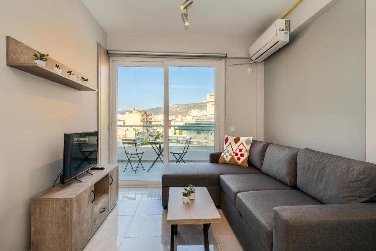 Ferienwohnung Sunny Penthouse W/ Acropolis View Next To Metro Athen Exterior foto